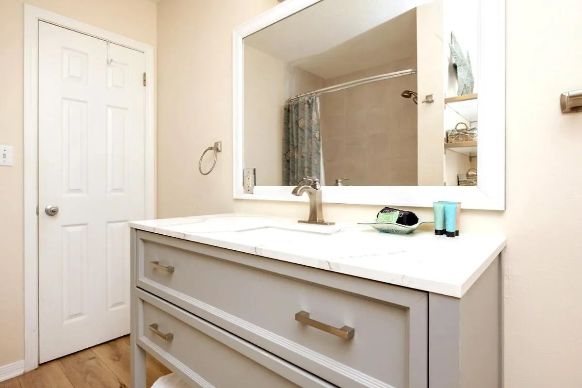 Holiday home Shelly Sands Heatedpool & Hottub Private Beach Destin