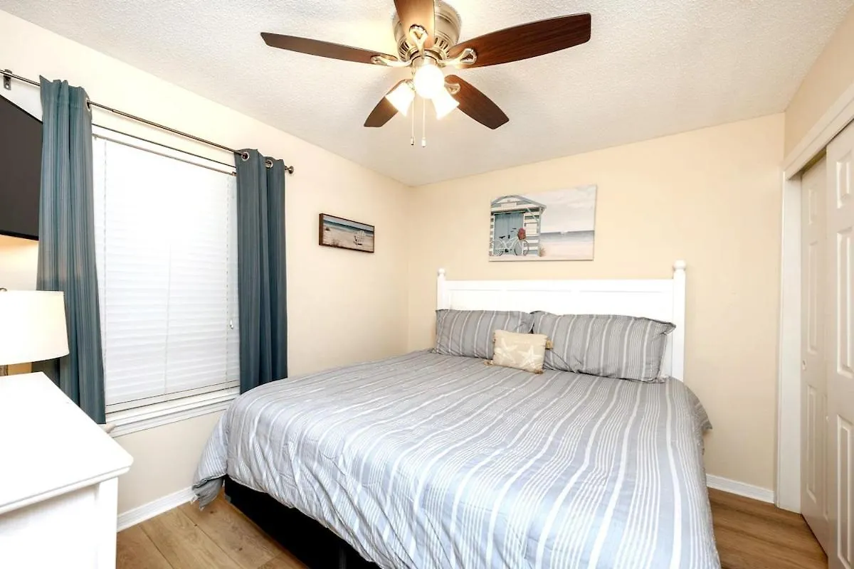 Holiday home Shelly Sands Heatedpool & Hottub Private Beach Destin